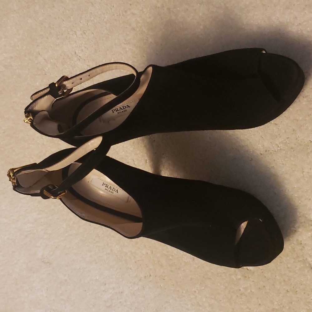 PRADA SIZE 38 1/2 COLOR BLACK SUEDE 100%AUTHENTIC USED ITEM